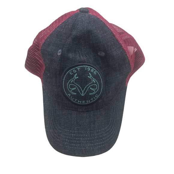 Realtree Women's Hook and Loop Adjustable Blue Denim And Mesh Cap Preowned - Picture 1 of 10